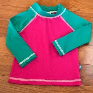 The Honest Company rashguard. Large (2T)